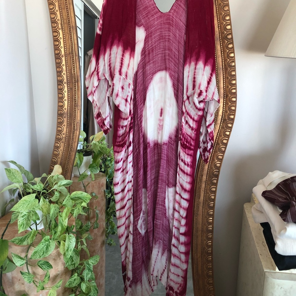 CLOSET CLEANOUT!!